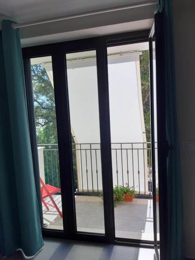 Un Passo Dal Mare - Guest House Lido Di Fondi Eksteriør billede