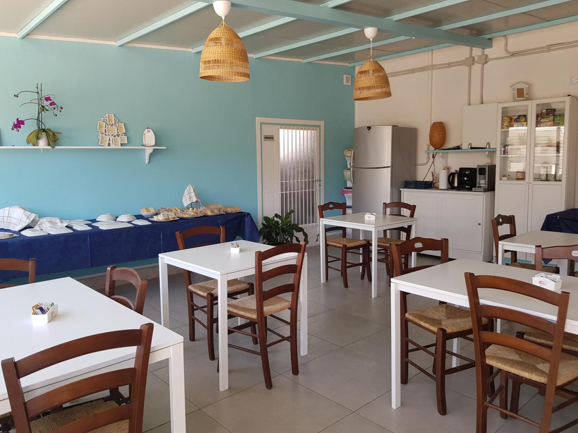 Un Passo Dal Mare - Guest House Lido Di Fondi Eksteriør billede